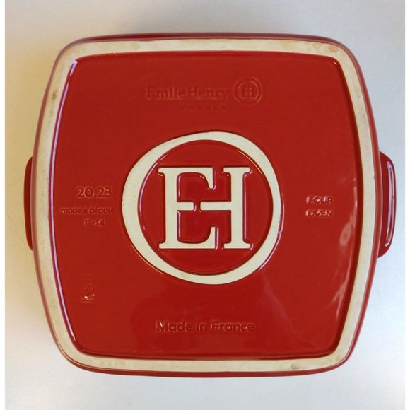Emile Henry France Vintage Red Square Baking Dish 9 x 9" - Picture 10 of 11